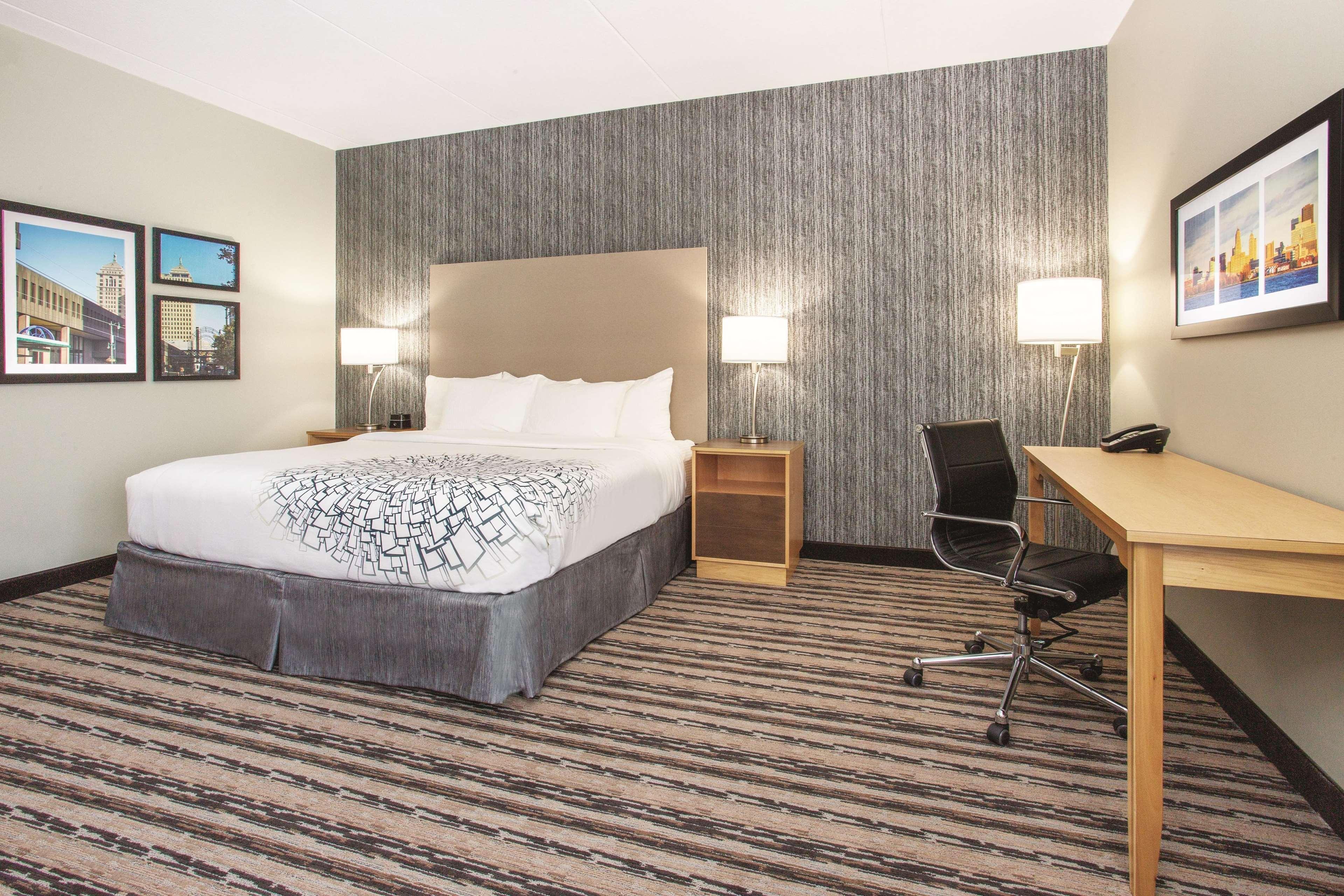 La Quinta By Wyndham Buffalo Amherst Exteriör bild